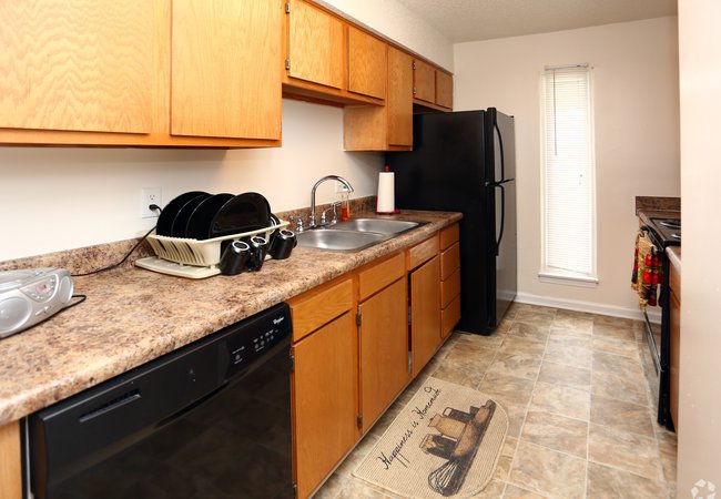 beautiful kitchen at Austin Woods Apartments, located in Columbia, SC